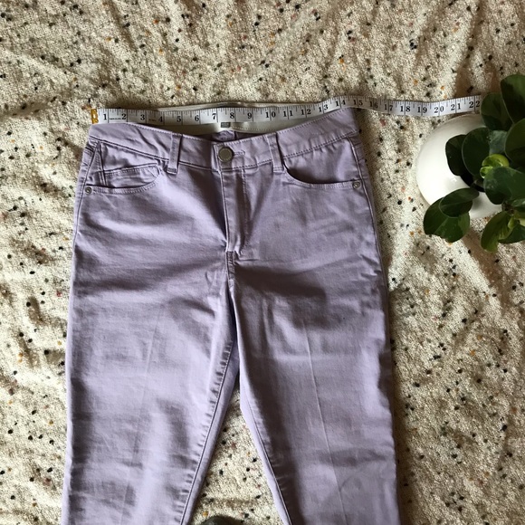 Wit & Wisdom pants in Lavender Dust - Picture 6 of 11